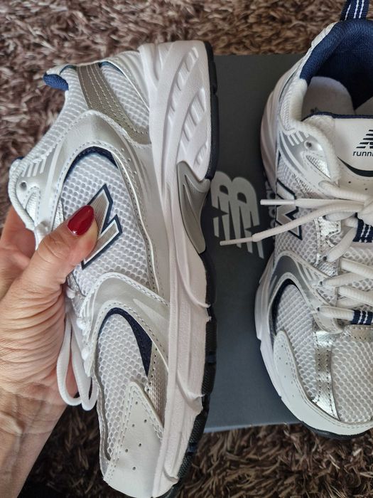 Sapatilhas New Balance MR530SG