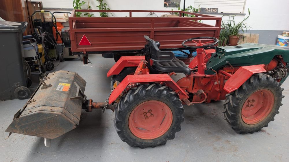 Trator agrícola Pasquali