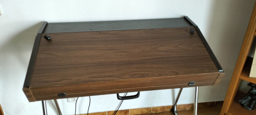 Órgão Elétrico Clássico - JER