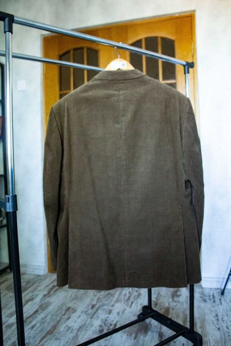 Продам вельветовый мужской костюм Alta Moda