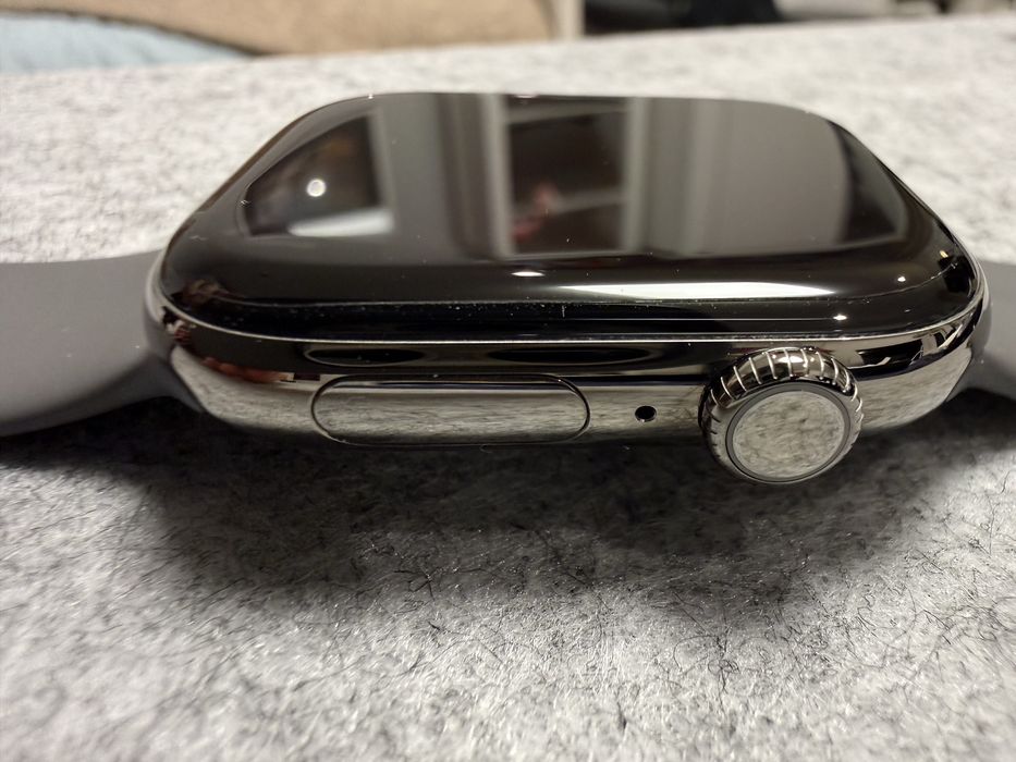 Apple Watch 10 GPS + Cellular 46 mm koperta z tytanu