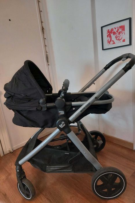 Carrinho  de Bébé Completo - Ovo + Passeio + Acessórios