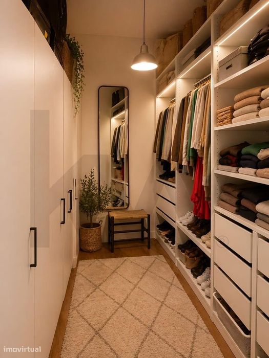 T1+2 com Charme Lisboeta e 75 m2 | Junto às Amoreiras, Lisboa