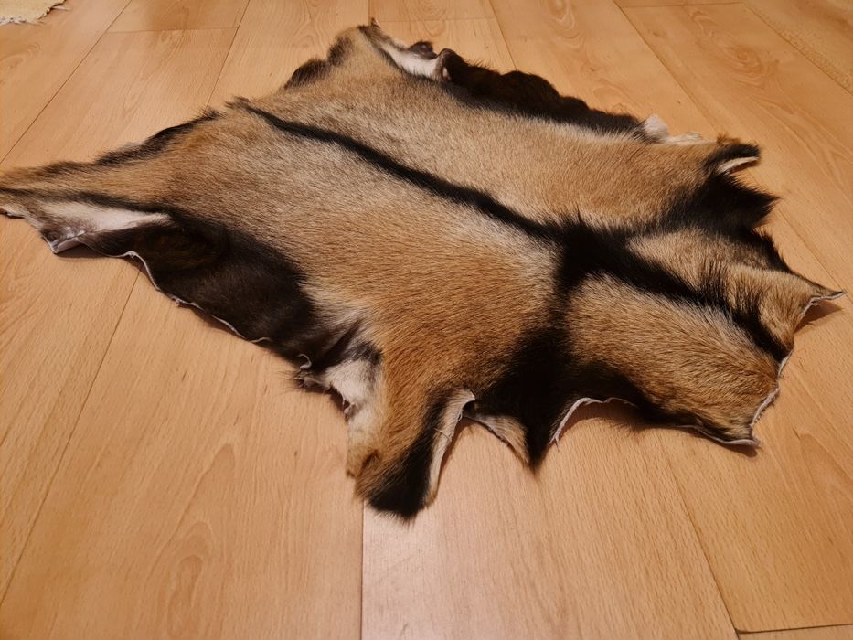 Tapete em pele de cabrito genuína