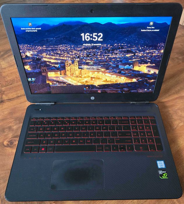 Laptop HP OMEN 15-ax212nw i5-7300HQ 8GBRAM - rezerwacja