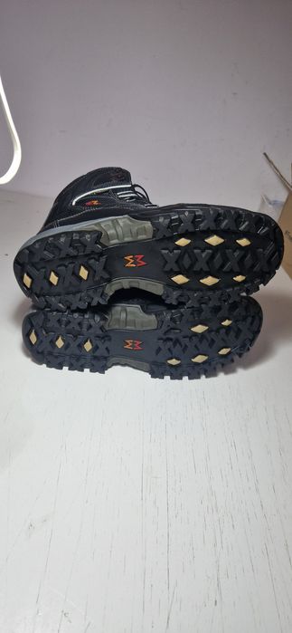 Garmont 41.5.       .