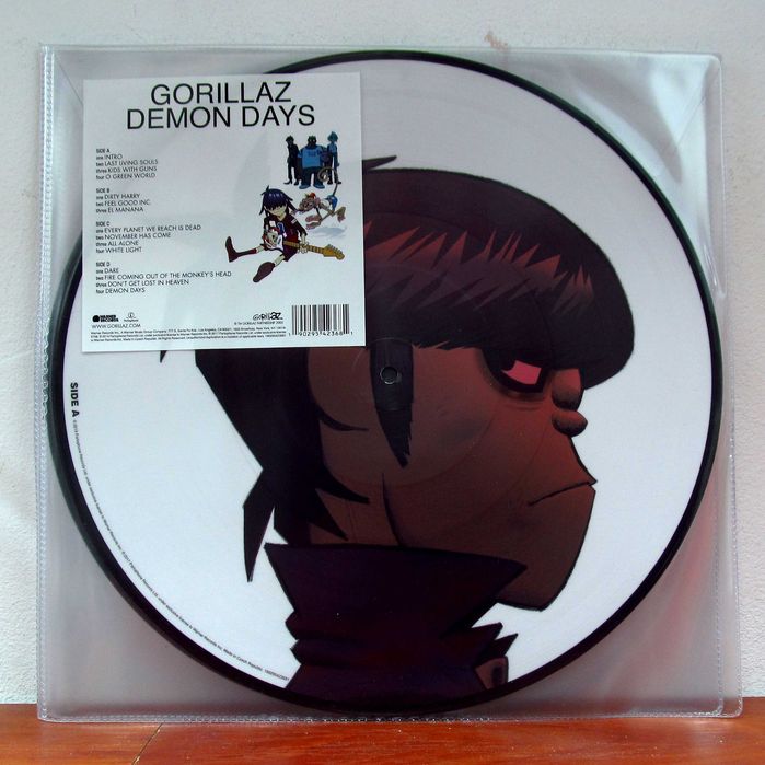 gorillaz lp - купити CD, DVD диски - Ціна на OLX.ua