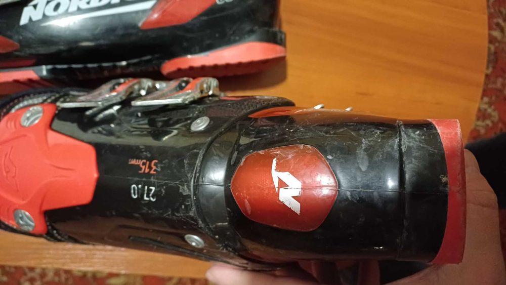 Buty narciarskie Nordica Cruise 80s. Rozmiar 27cm. 42eu