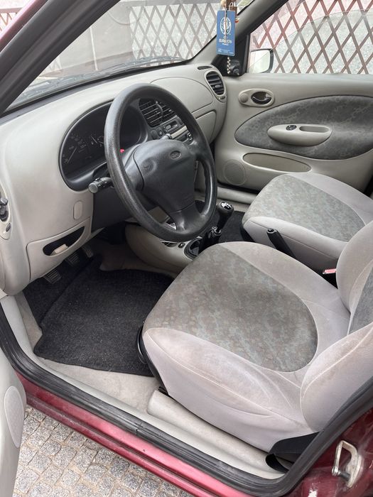 Ford Fiesta 1.2 — 90 cv — 1996 — 98.862 km — 1 dono