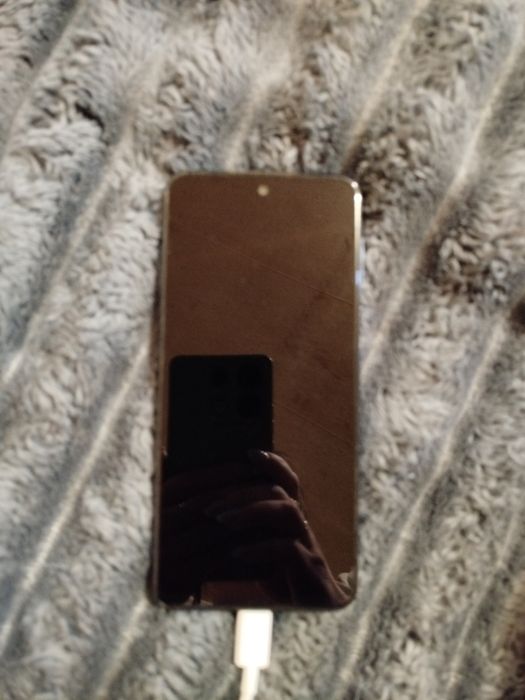 Телефон Redme Note 9Pro