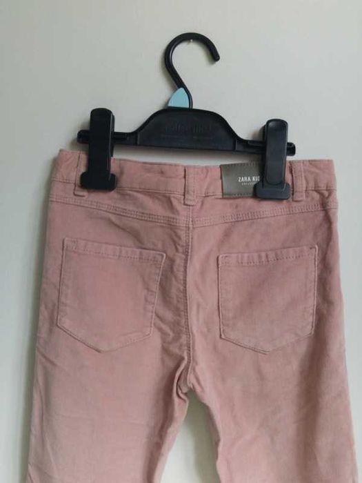 Długie spodnie rurki miękkie elastyczne różowe wiosenne Zara 122 7 lat