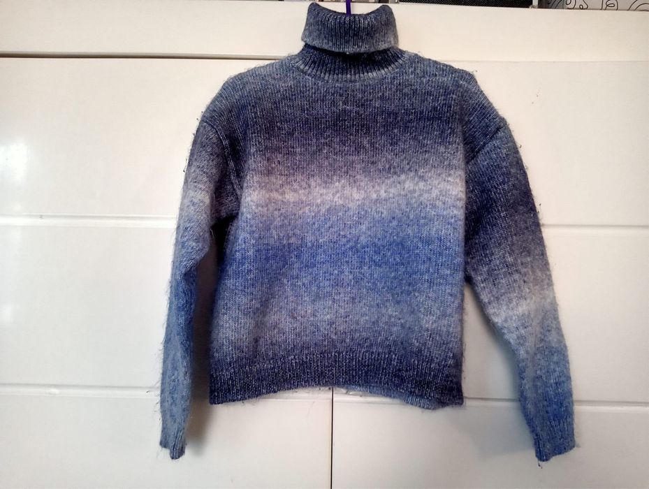 Niebieski miły golf rozmiar 146-152 Primark