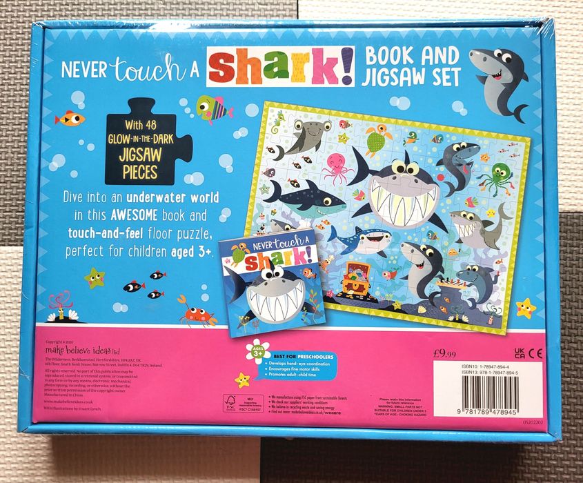 Never Touch a Shark! book and jigsaw set książka sensoryczne puzzle 48