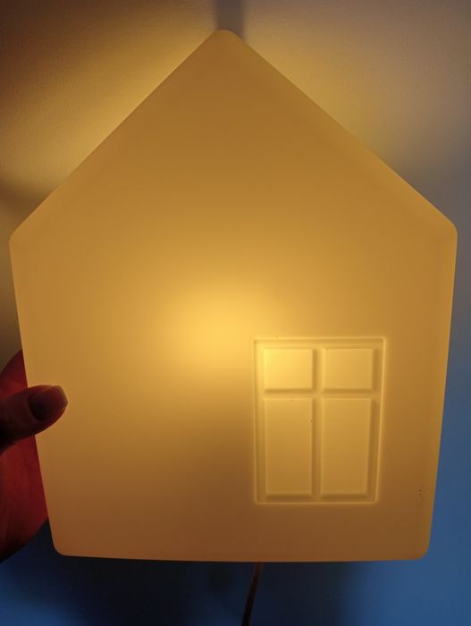 Lampka ścienna domek IKEA