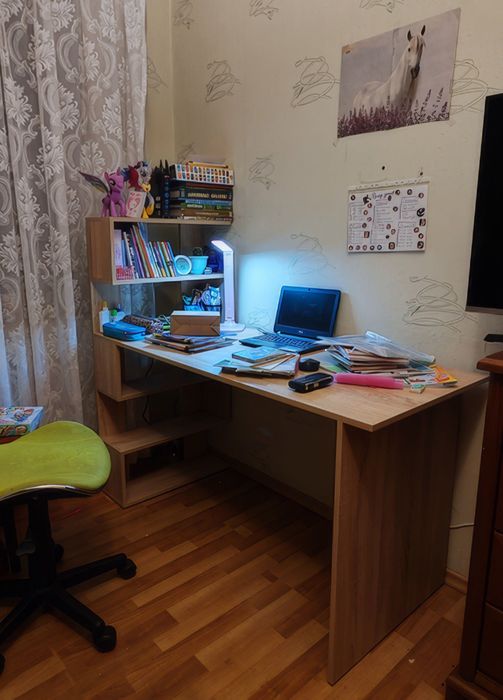 Комп'ютерний офісний письмовий новий стіл Письменный компьютерный стол