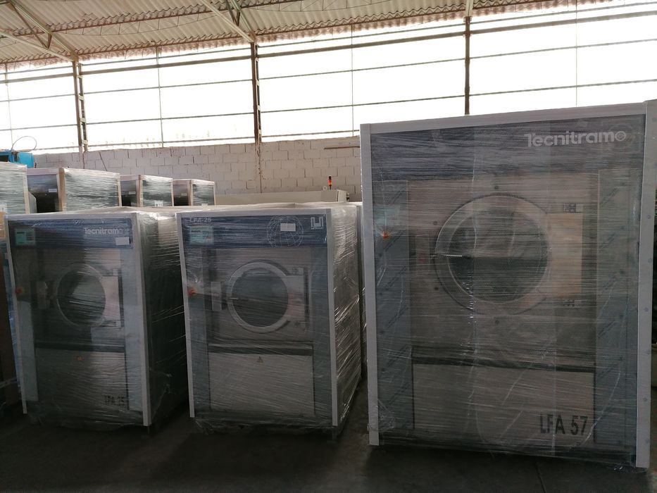 Calçado, pensões, fábricas têxteis, tinturaria e lavandaria industrial