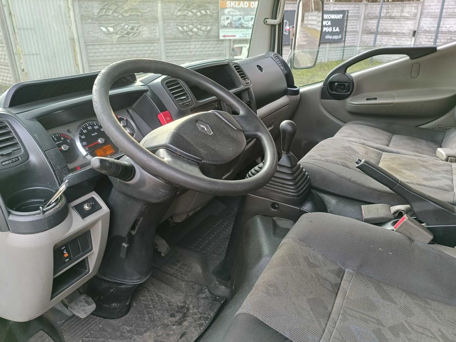 RENAULT Maxity kontener cena brutto