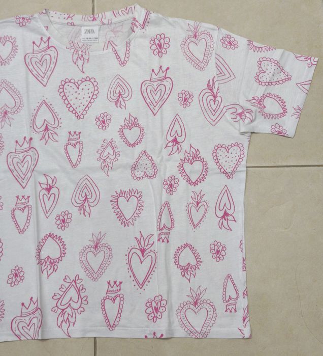 T-shirt Corações da Zara