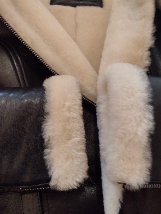 Женская дублёнка.