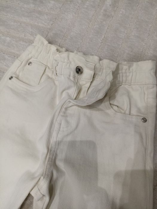 Spodnie dla dziewczynki 134