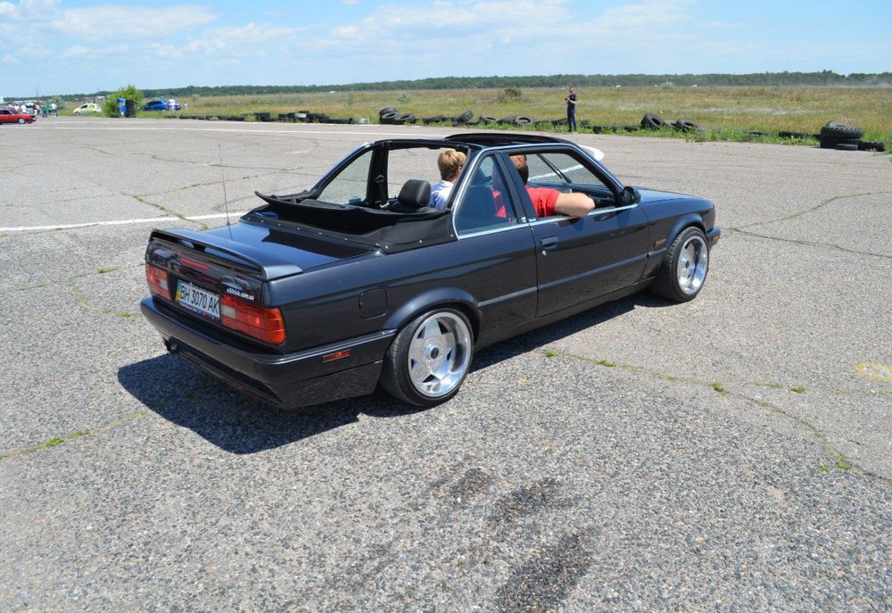 Продам BMW е30 cabriolet