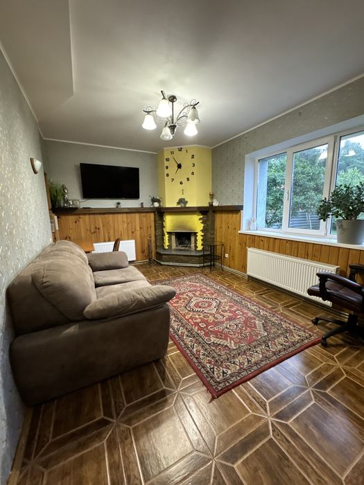 Свободный!Отдельностоящий двухэтажный дом!Свой двор!Есть генератор!