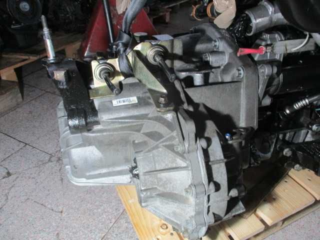 Caixa velocidades Opel Vivaro e Renault Trafic 1.9DCI PK5535