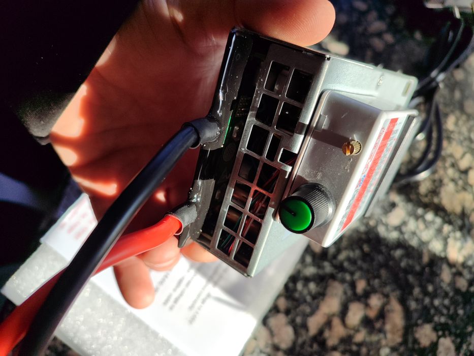 Зарядное устройство Huawei Emerson Lifepo4  12-15 V , регул.ток 62A