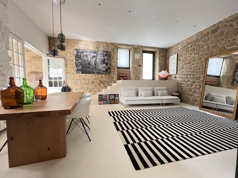 Moradia de Pedra - Venda Particular