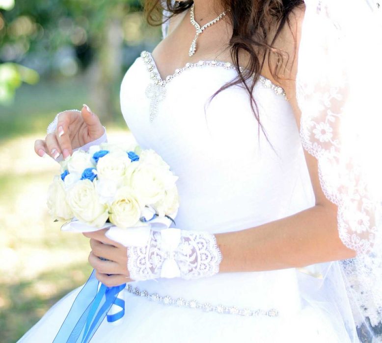 Продам свадебное платье