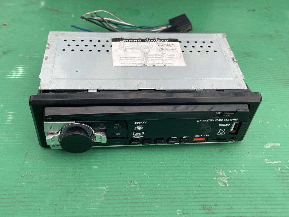 Магнитола 4х60W Bluetooth