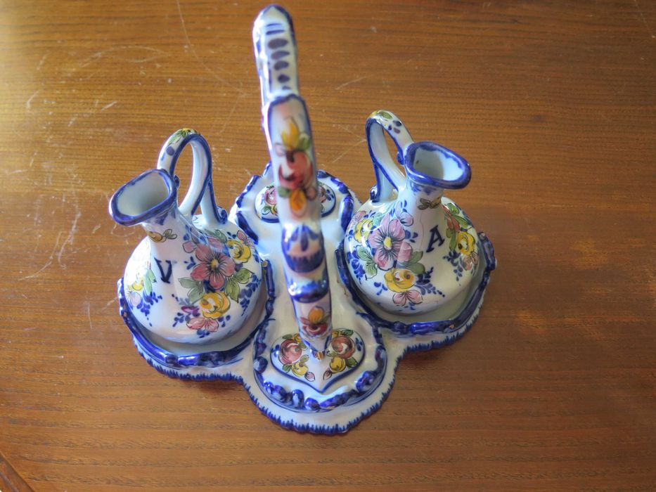 3 peças Cerâmica de Alcobaça vintage, prato jarro e galheteiro