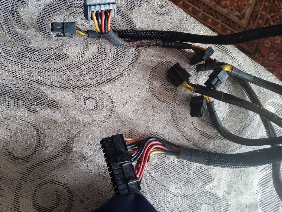 Блок питания Chieftec CFT-650-14CS 650 W
