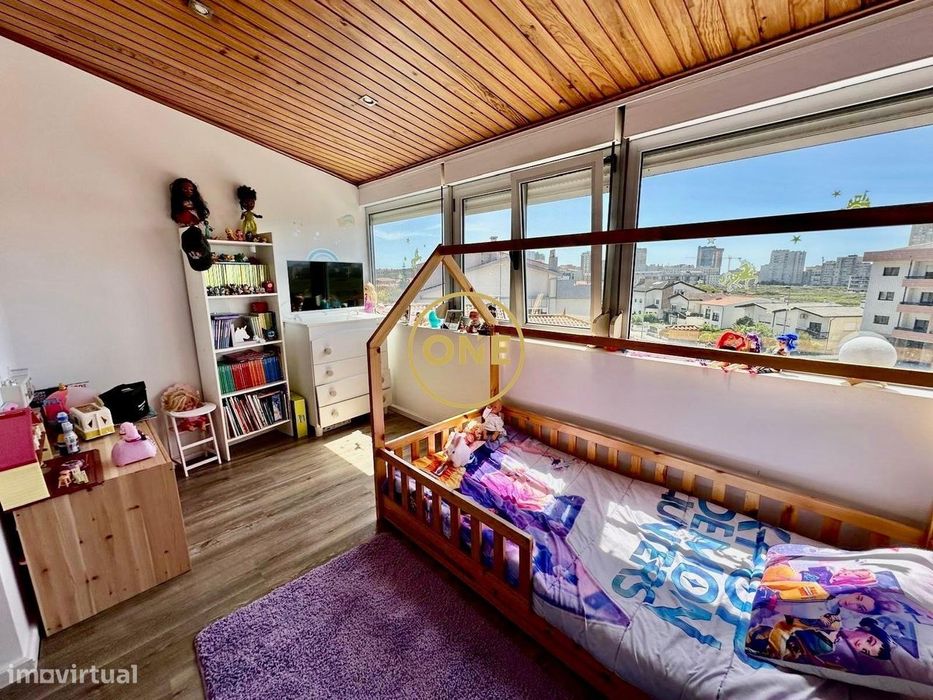 Apartamento T3 Remodelado No Centro da Póvoa de Varzim