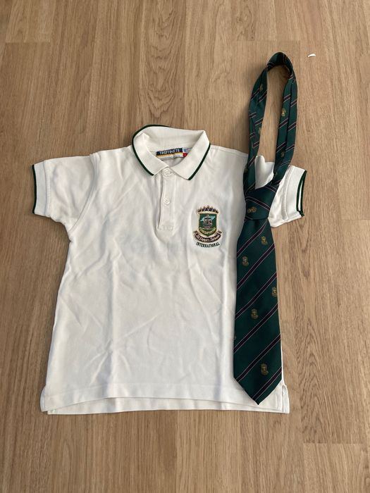 Roupa do colégio Stpeters