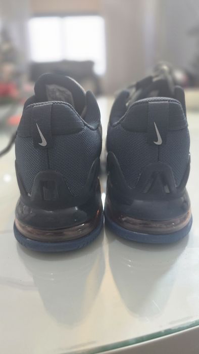 Vendo Sapatilhas Nike Rigorosamente novas e em caixa