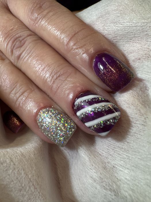 Manicure hybrydowy, żele, Toruń, centrum.