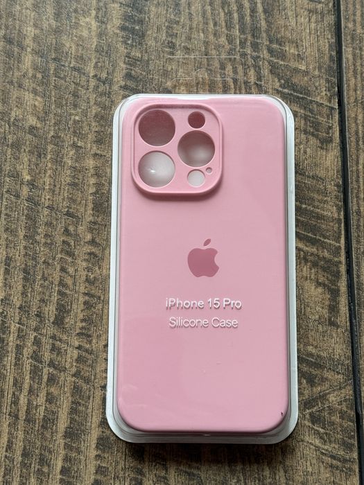 Чехол на айфон.