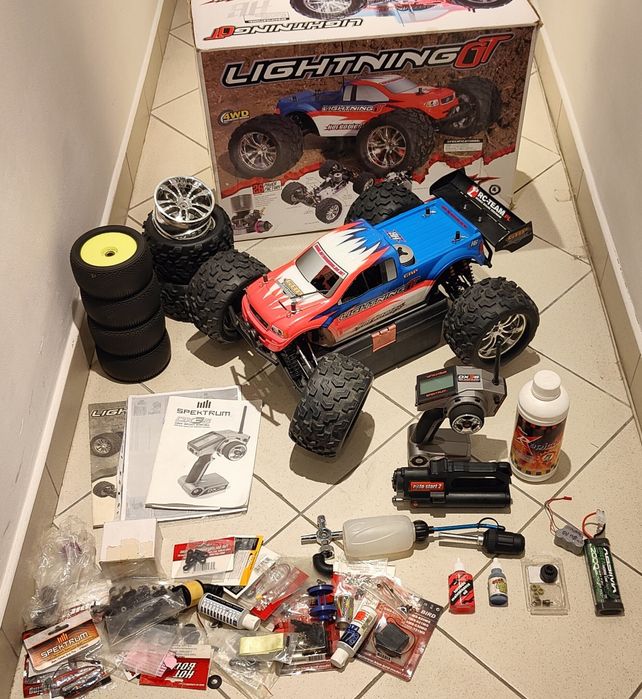 Model zdalnie sterowany spalinowy nitro 1:8 Hot Bodies Lightning GT