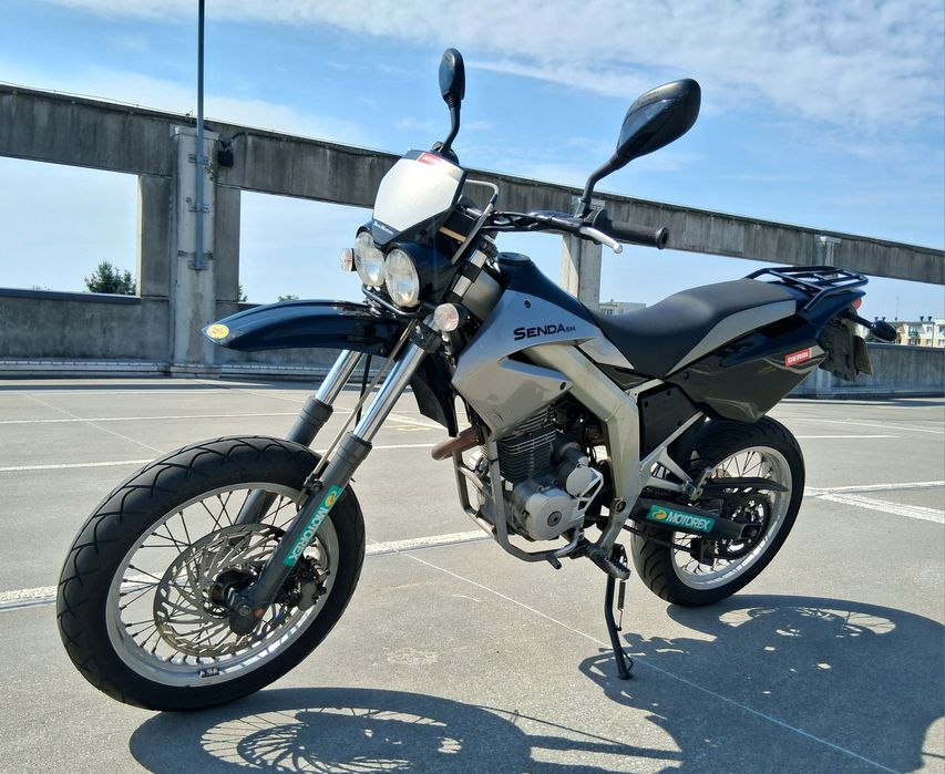 Derbi Senda 125 SM kat. A1 B Supermoto