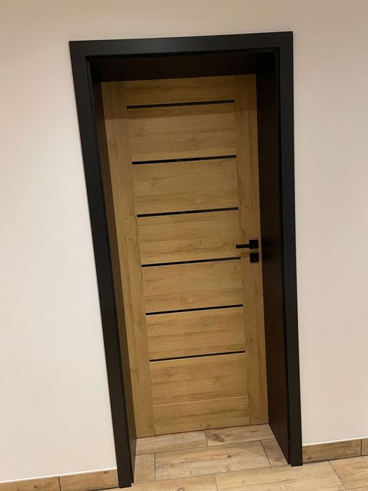 Ościeżnica regulowana 340-380