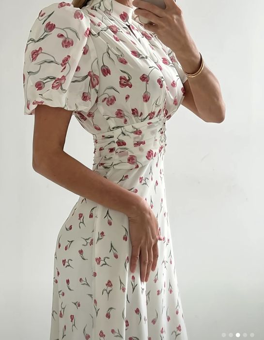 Продам романтичну сукню