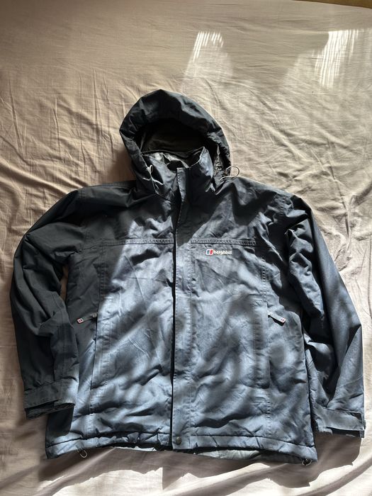Куртка Berghaus RG Alpha AQ2