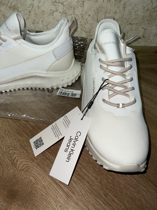 Кросівки жіночі Calvin Klein