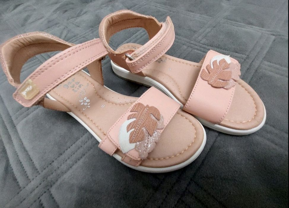 Босоніжки  сандалі Garvalin  29 30 31 19.5 см