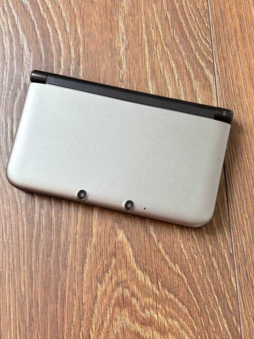 Nintendo 3DS XL przerobione + ładowarka + karta 4GB