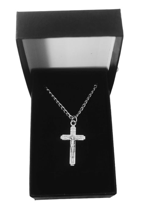 Naszyjnik pancerka 45 cm krzyżyk pudełko