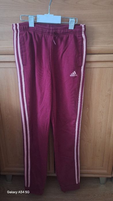 Spodnie dresowe marka adidas