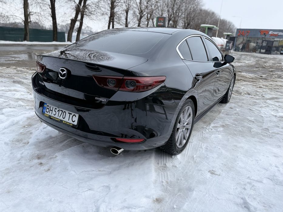 Мазда 3 2018рік 2.5