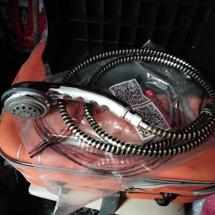 Toalheiros e outros acessórios para casa de banho